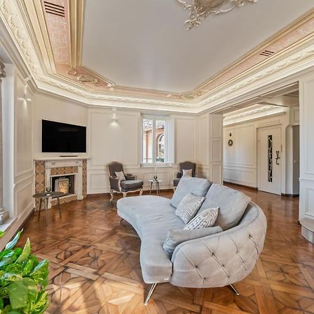 Bmga L Viapaola43 Palace Luxury Penthouse 2Bdr Rom Eksteriør billede